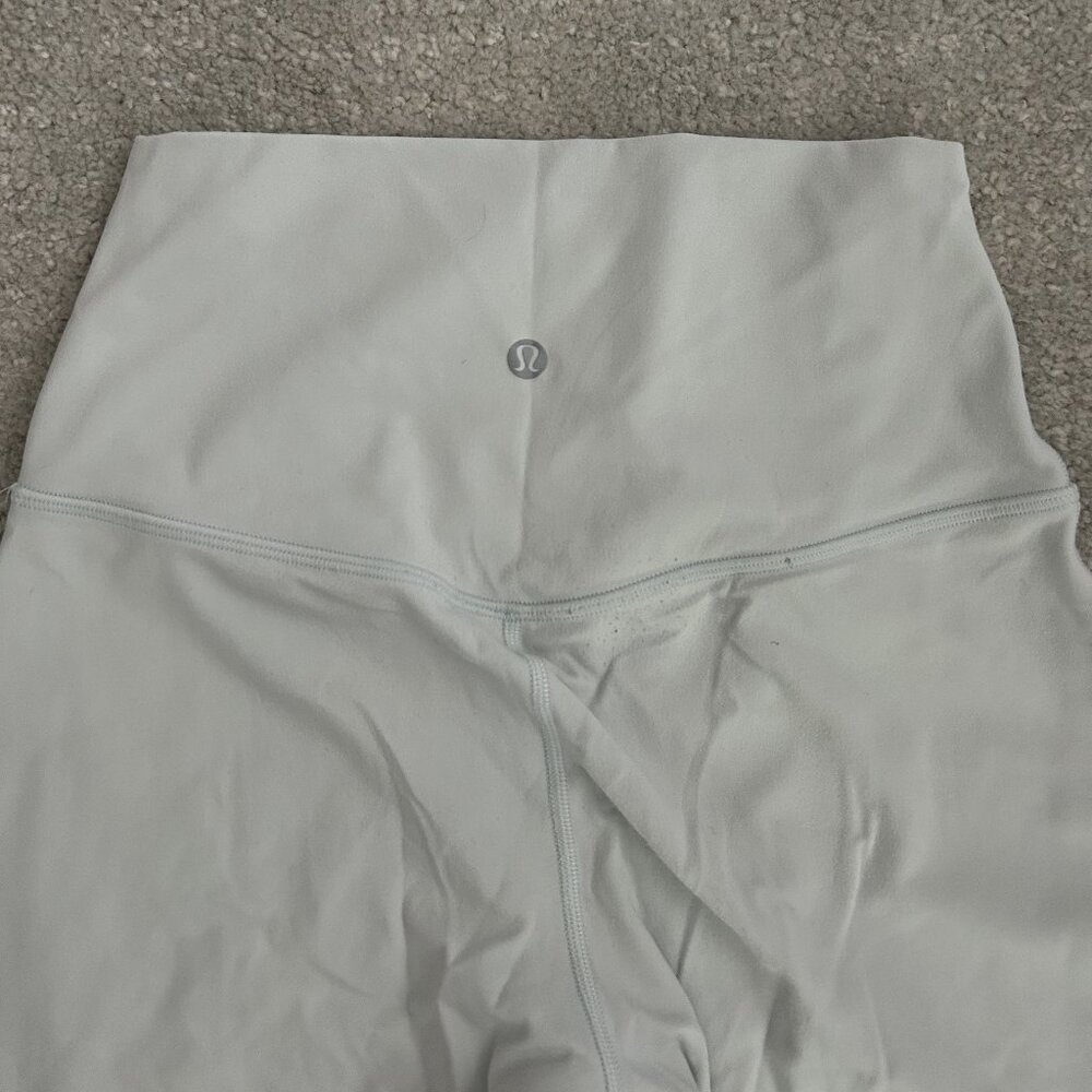 Wunder Train High-Rise Tight 28" Size 6